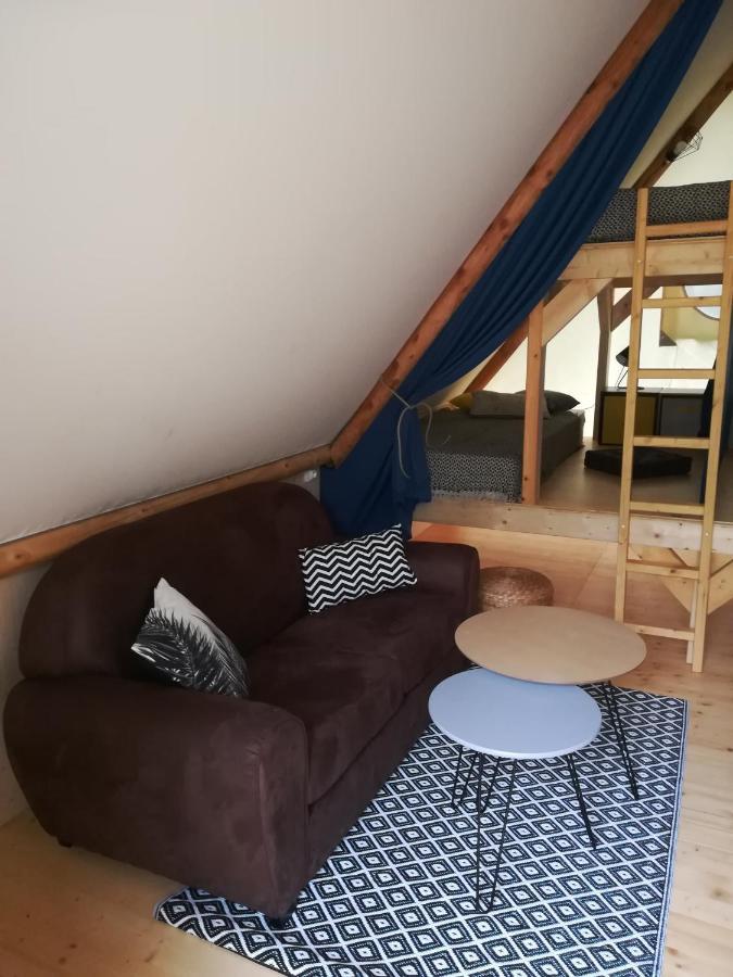 Camping Du Port De Plaisance Péronne Exteriör bild