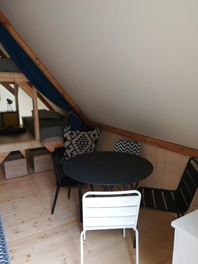 Camping Du Port De Plaisance Péronne Exteriör bild