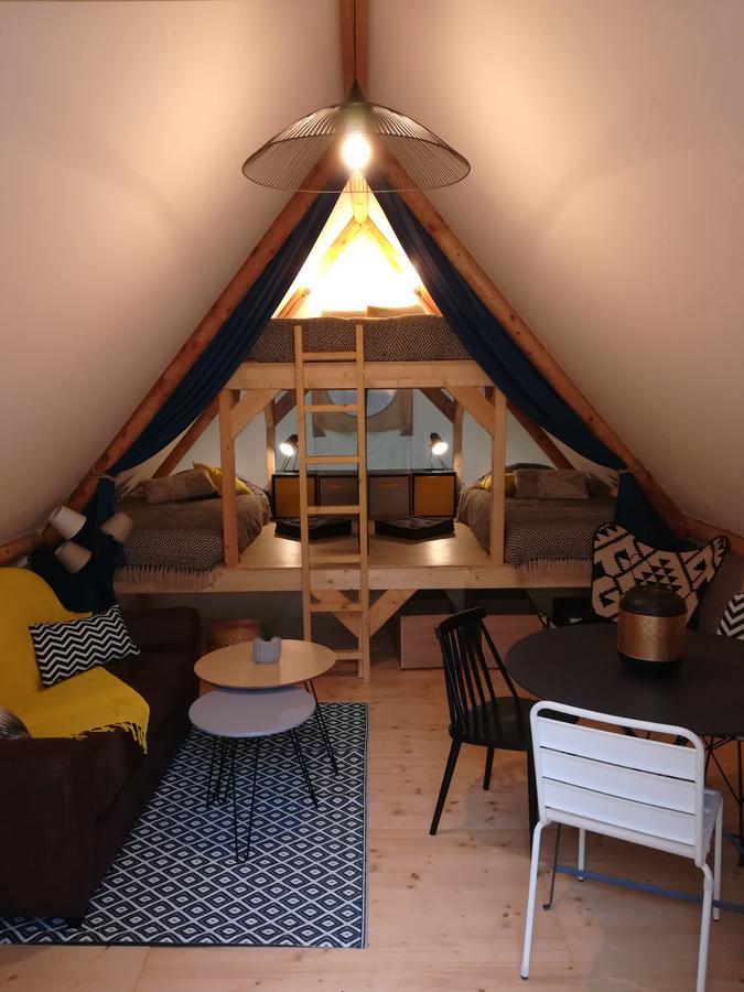 Camping Du Port De Plaisance Péronne Exteriör bild